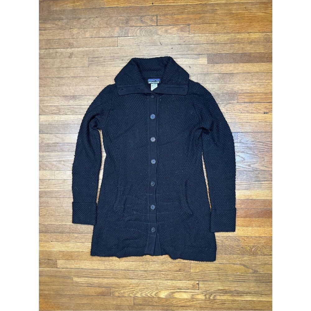 Patagonia Womens Black Merino Wool Button Down Sweater Coat Sz Medium
